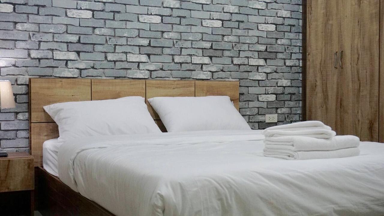 Room58 Bangkok Exteriör bild