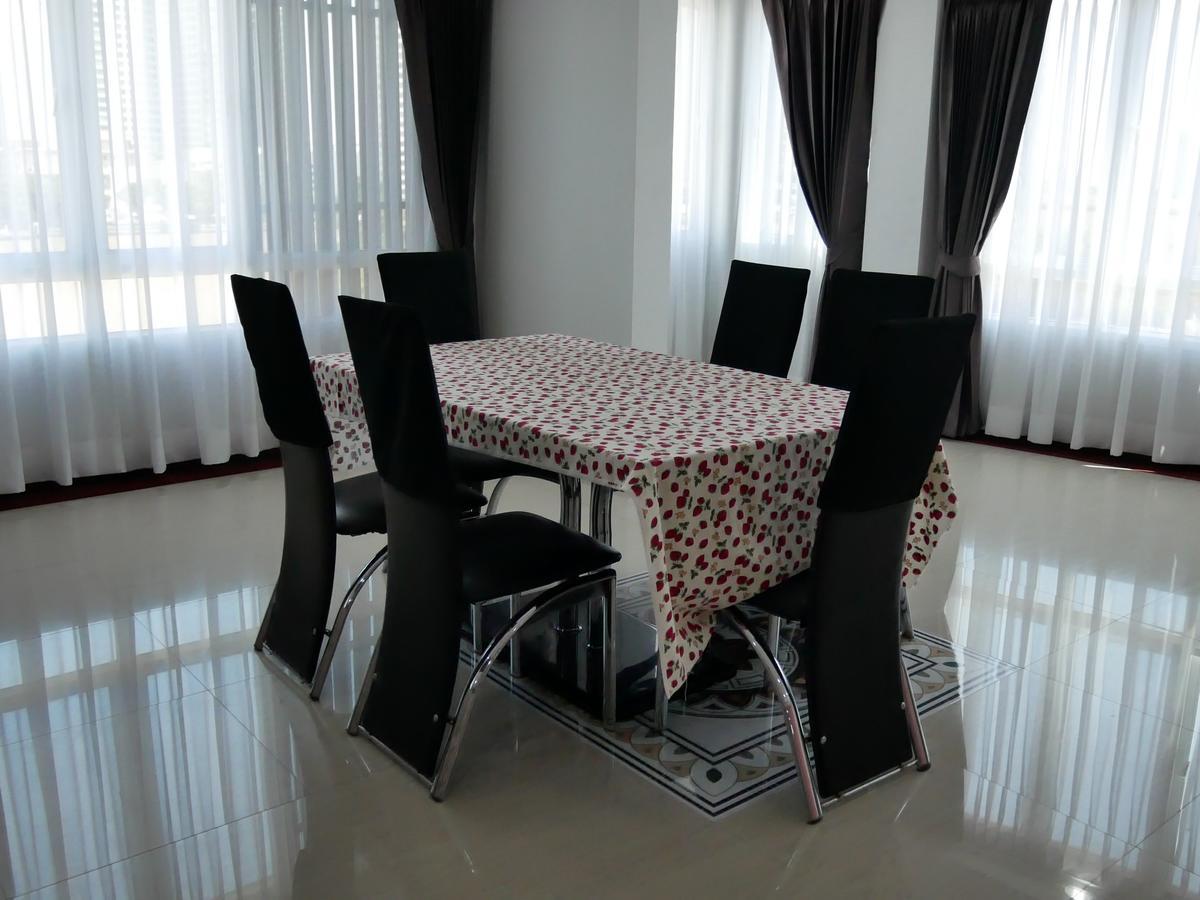 Room58 Bangkok Exteriör bild