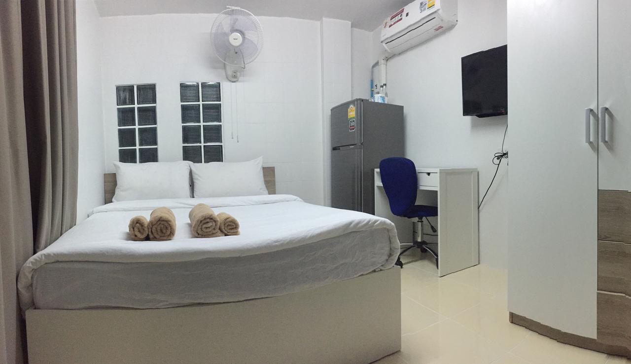 Room58 Bangkok Exteriör bild